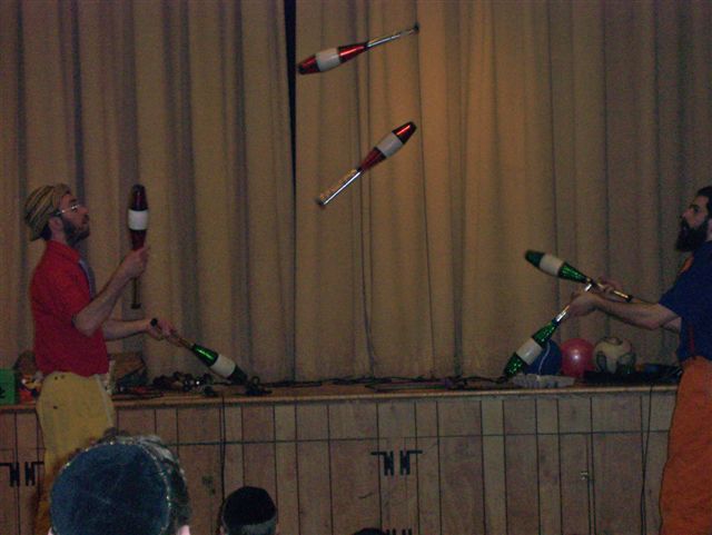 Budapest Jugglers 9
